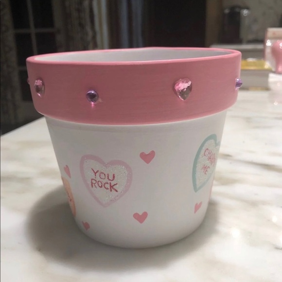 Valentine Planter - Picture 2 of 6